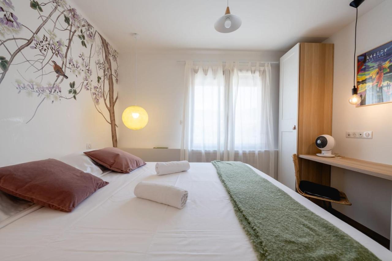 Les Hirondelles - Appartement 3 Chambres A 阿讷西 外观 照片